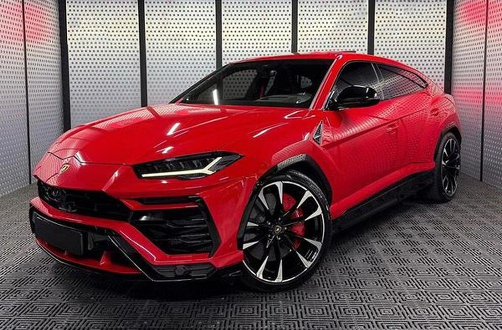 409 Lamborghini Urus с водителем k9kz