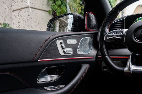 414 Mercedes-Benz GLE Coupe 53 AMG без водителя посуточно 7y6a