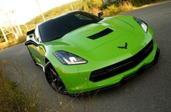 366 Спорткар на свадьбу фотосессию Chevrolet Corvette салатовый 0mzK