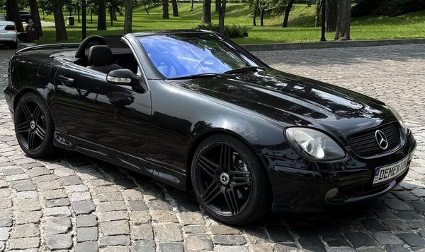 418 Кабриолет Mercedes-Benz SLK320 R170 для фотосессии Mr1Q