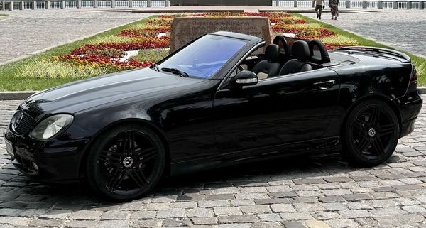 418 Кабриолет Mercedes-Benz SLK320 R170 для фотосессии Mr1Q