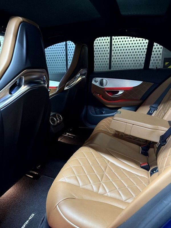 428 Mercedes-Benz C63s с водителем oAOZ