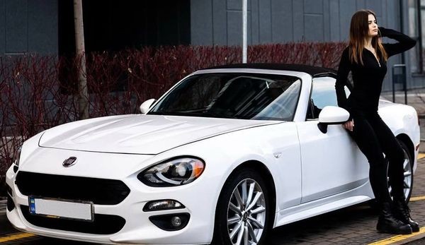 200 Кабриолет на свадьбу Fiat 124 Spider белый с водителем EmWX