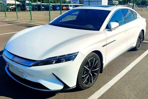 431 BYD HAN авто на свадьбу 1Nn5