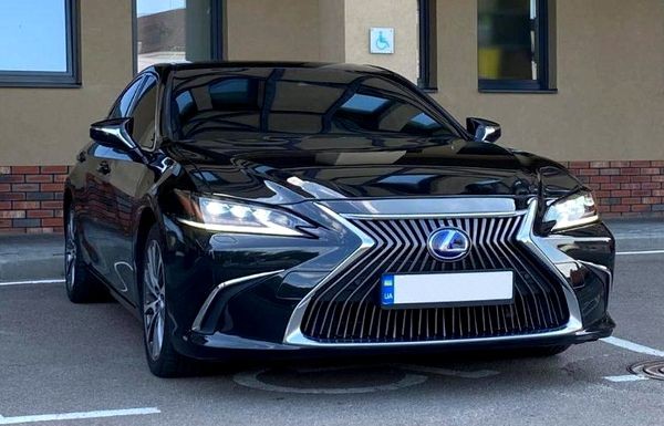 429 Авто на свадьбу Lexus ES 300h с водителем zLZd