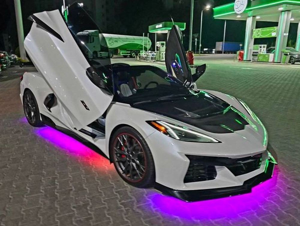 366 Кабриолет на свадьбу фотосессию Chevrolet Corvette белый 91PQ