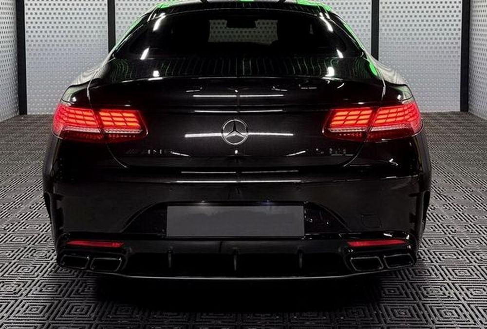217 Mercedes-Benz S63 Coupe черный с водителем 5Ma5