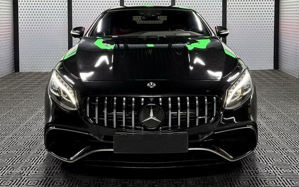 217 Mercedes-Benz S63 Coupe черный без водителя nmyQ