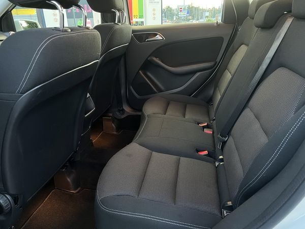 437 Авто на свадьбу Mercedes Benz W246 B class белый wvwg