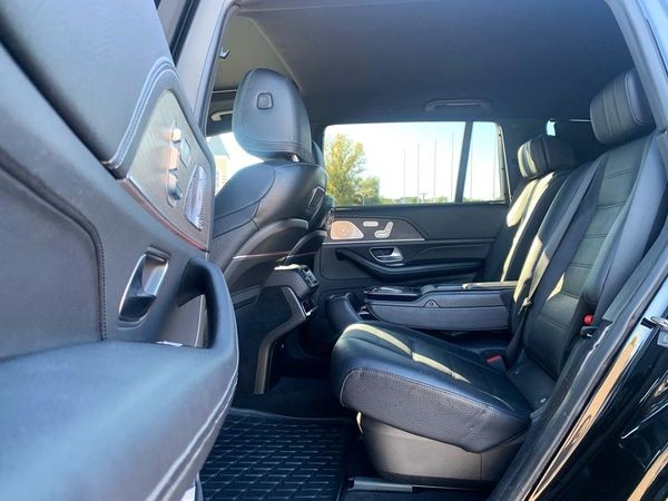 250 Внедорожник Mercedes-Benz Gls AMG 400 джип без водителя wvxR