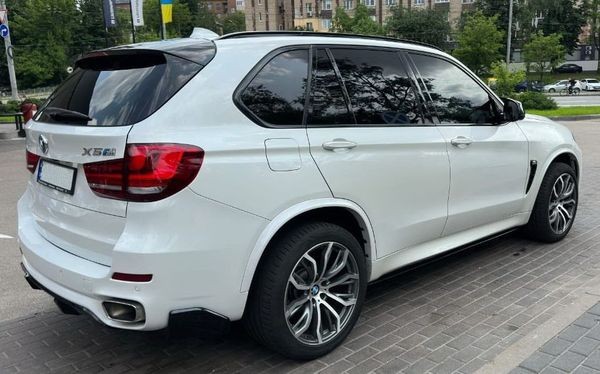 059 Джип на свадьбу BMW X5 белый с водителем k9WN