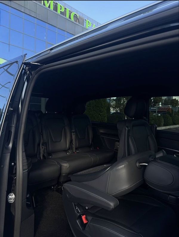 039 Микроавтобус Mercedes-Benz V-class 2025 aPDK