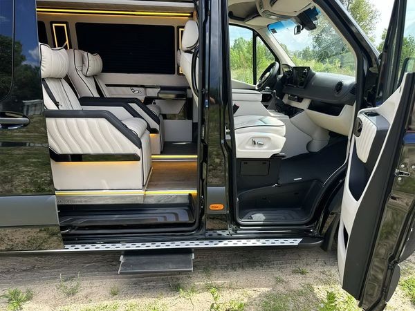 106 Mercedes-Benz Sprinter Vip класса для трансфера QLzD