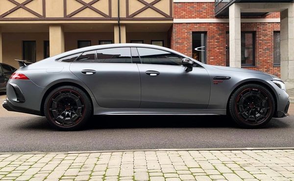 438 Mercedes-Benz AMG GT63s+ BRABUS без водителя oAzO
