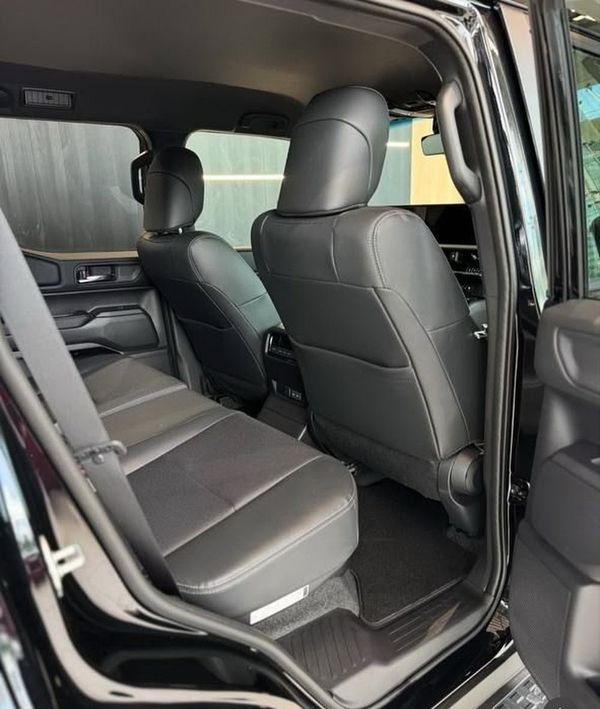 100  Toyota Land Cruiser Prado 250 с водителем JRk8