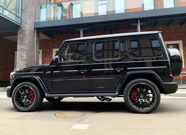 192 Гелик с водитедем — Mercedes-Benz G63 AMG мерседес кубик 1NKn