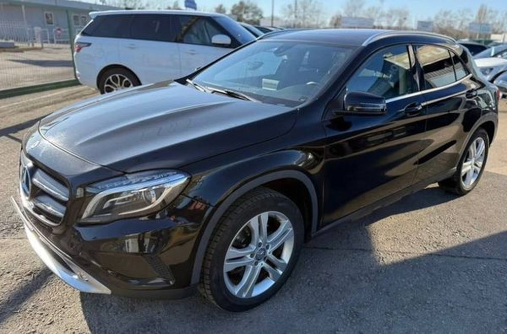 445 Внедорожник Mercedes-Benz GLA 250 на свадьбу K4XR
