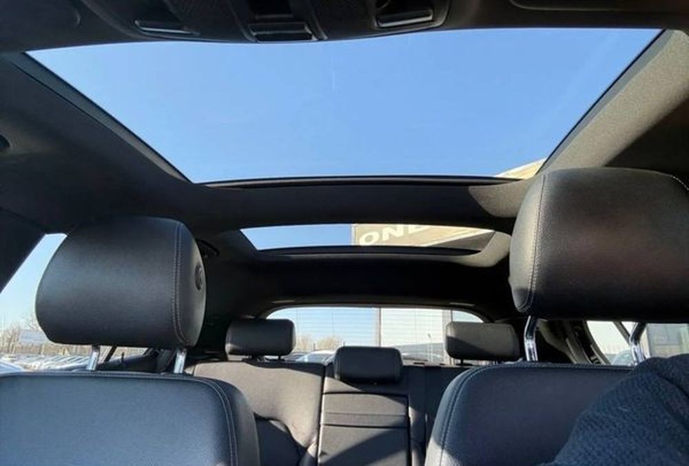445 Внедорожник Mercedes-Benz GLA 250 на свадьбу K4XR
