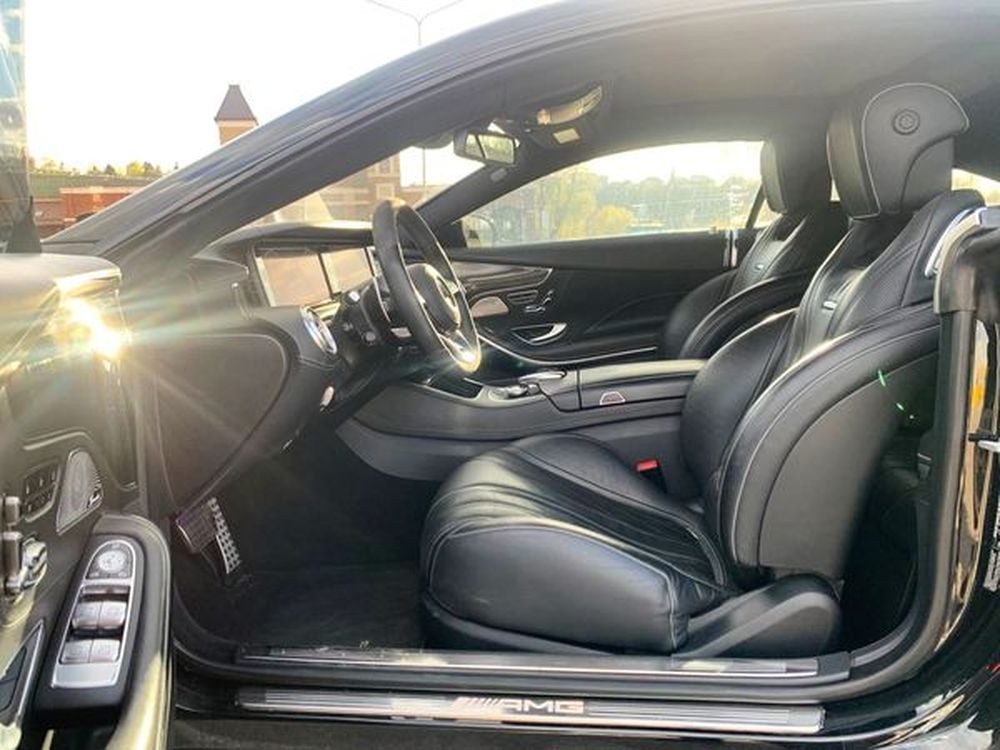 066 Mercedes-Benz W217 S560 AMG Coupe — без водителя eOeZ