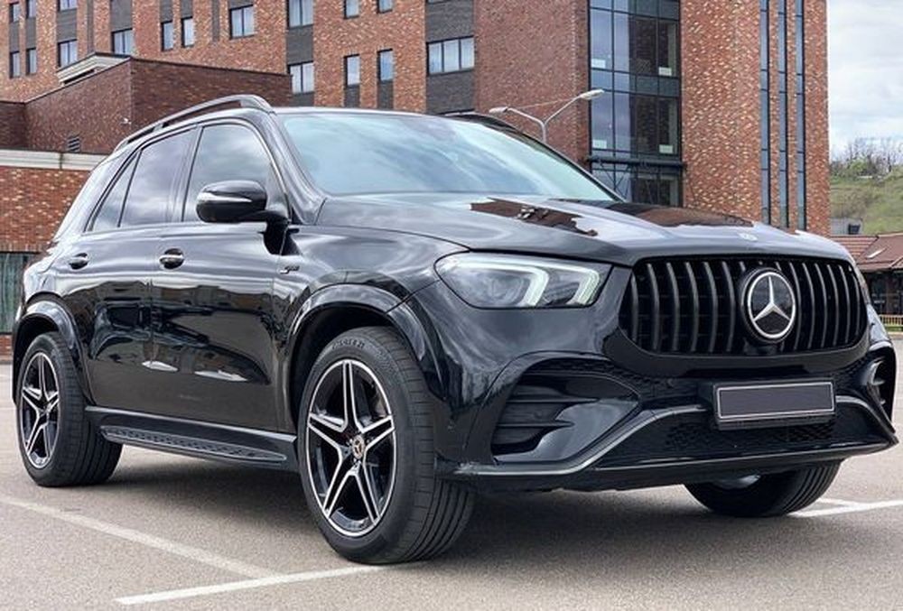 374 Bнедорожник на свадьбу Mercedes-Benz GLE 350 черный 2BwM