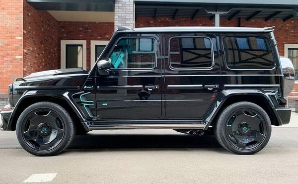 116 Mercedes-Benz G800 Brabus «Кубик» Tiffany с водителем и без jNym