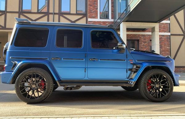 021 Mercedes-Benz G800 Brabus «Кубик» синий с водителем и без wv7M