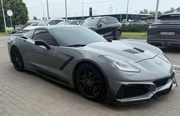 440 Кабриолет для фотосессии и съемки Chevrolet Corvette Targa PmyR