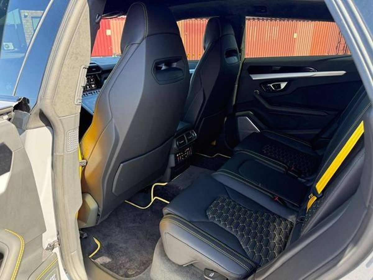 066 Lamborghini Urus — с водителем ORPD