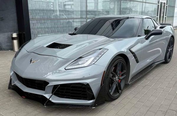440 Кабриолет для фотосессии и съемки Chevrolet Corvette Targa PmyR