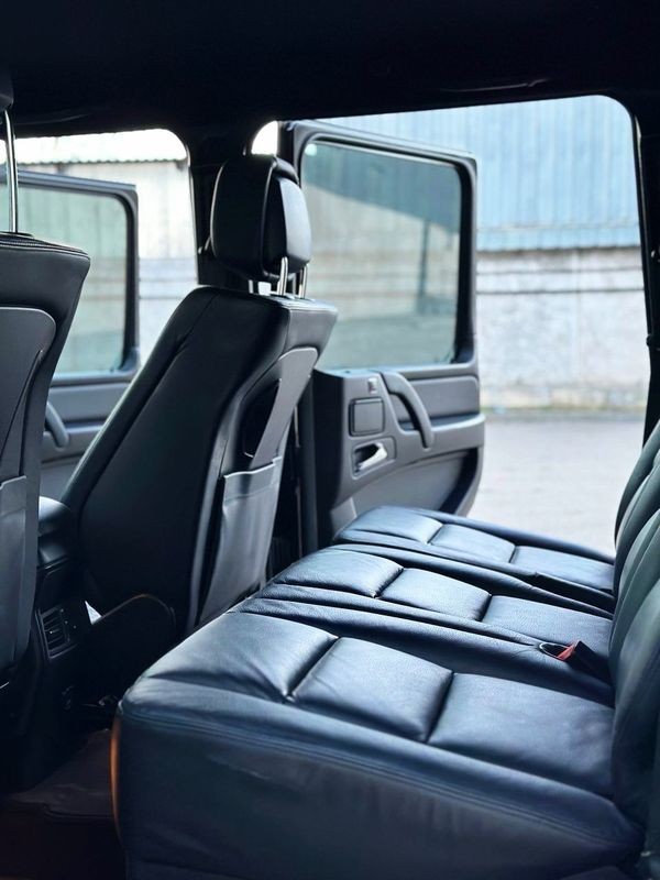 249 Джип Mercedes-Benz G63AMG 2016 кубик без водителя 28Ey