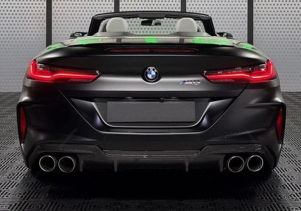 286 Кабриолет BMW M8 F91 Cabrio серая с водителем 1NYQ