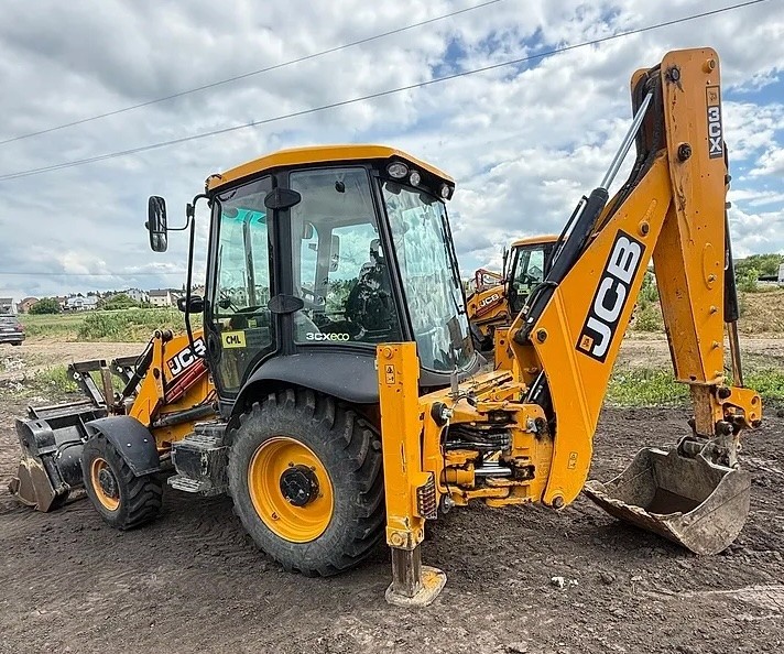 Екскаватор навантажувач JCB 3CX з досвідченим оператором AkdK